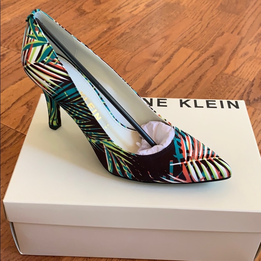 Akfaelyn Palm multi print pumps